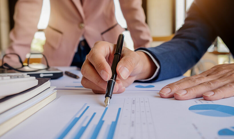 Posizione Finanziaria Netta: cos’è e come si calcola e interpretarla
